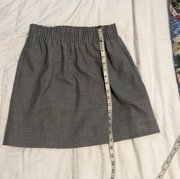 J. crew elastic waistband gray skirt with pockets size 2 - Picture 6 of 8